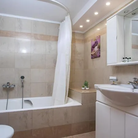 Malibu Villa Kremasztí